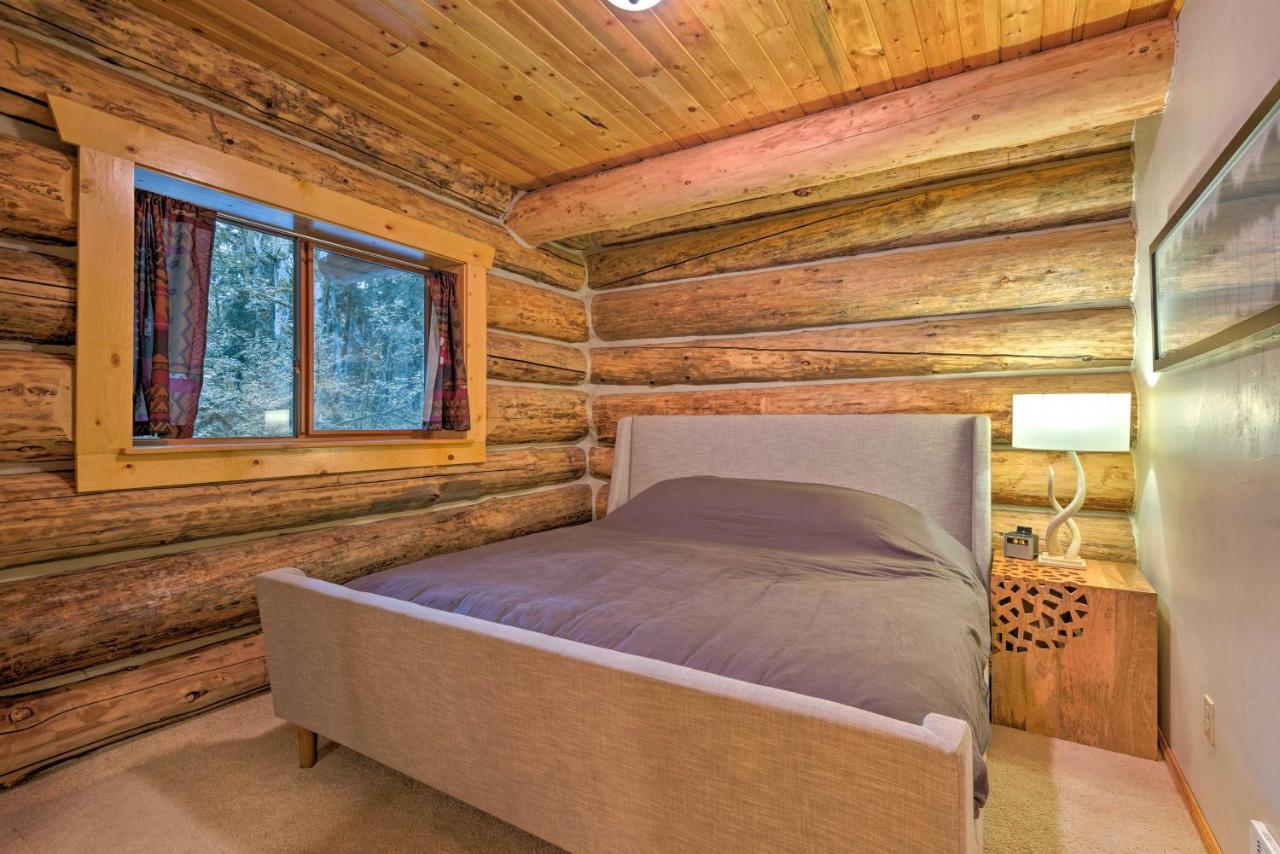 Riverfront Gold Bar Log Cabin Near Stevens Pass! Exterior foto