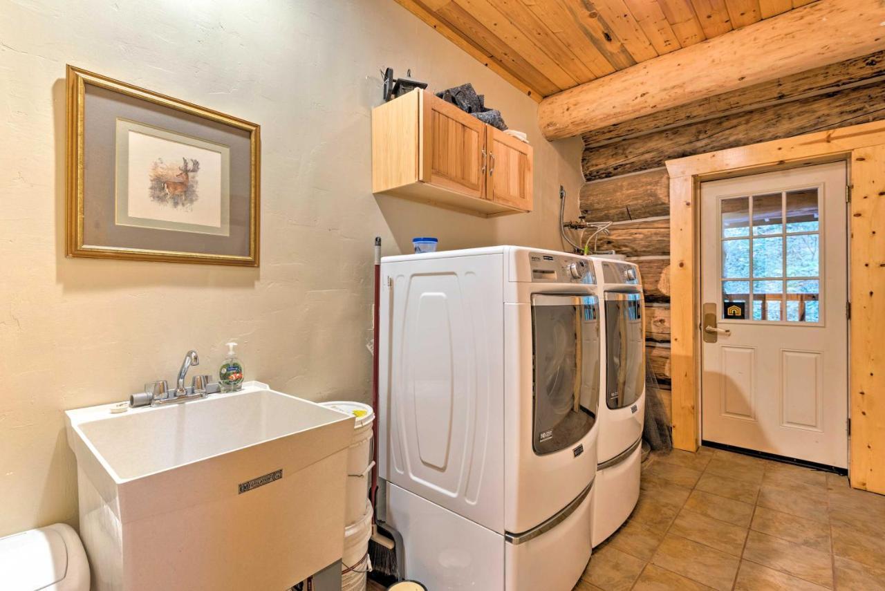 Riverfront Gold Bar Log Cabin Near Stevens Pass! Exterior foto
