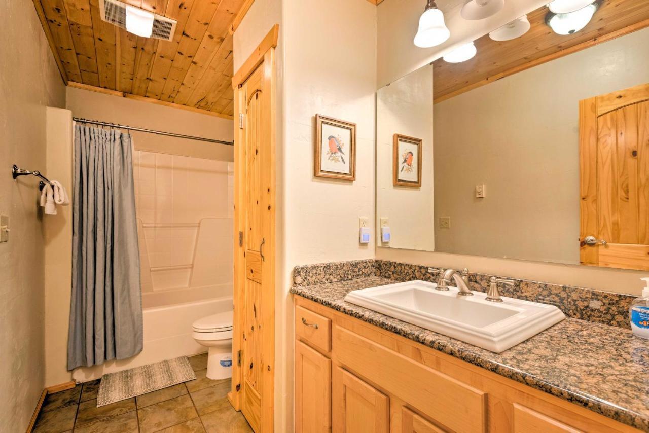 Riverfront Gold Bar Log Cabin Near Stevens Pass! Exterior foto
